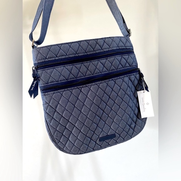 Vera Bradley Handbags - Vera Bradley !Large! Trio Zip Hipster ✨ Quilted Moonlight Navy Denim + Roses